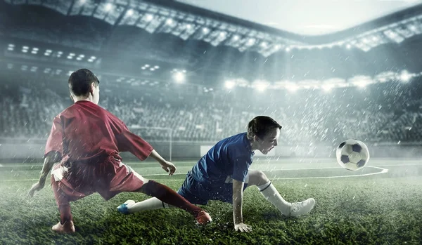 Kinderen voetballen. Mixed media — Stockfoto