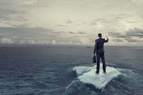 Surfeando mar sobre hielo. Medios mixtos — Foto de Stock