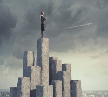 Ne zaman senin are üstünde tepe. Karışık teknik