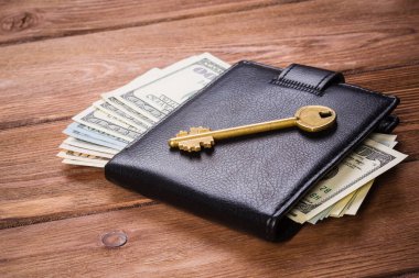 Kapıları açmak için anahtar paradır