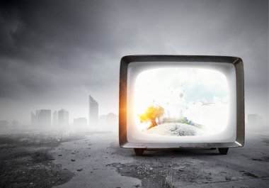 Retro Tv İzleyicisi. Karışık teknik