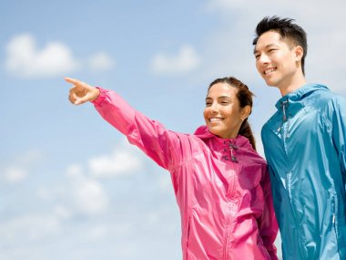 Ayakta Plajı'nda genç Çift