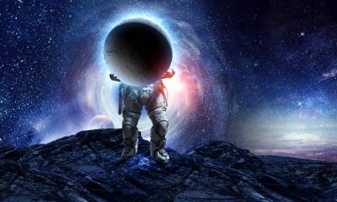 Onun misyonu taşıyan uzay adamı. Karışık teknik