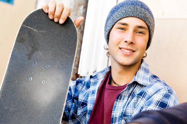 Sokağın molası patenci