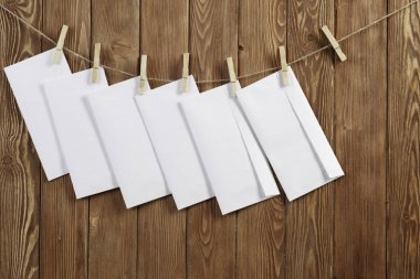 Zarf ip tutturulmuş