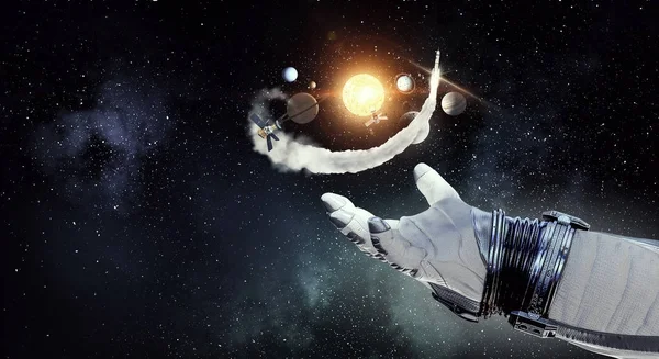 Hand av spaceman. Mixed media — Stockfoto