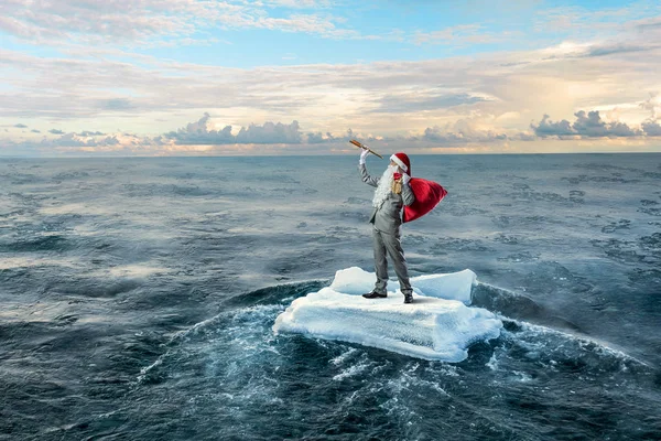 Santa op zoek naar de manier. Mixed media — Stockfoto
