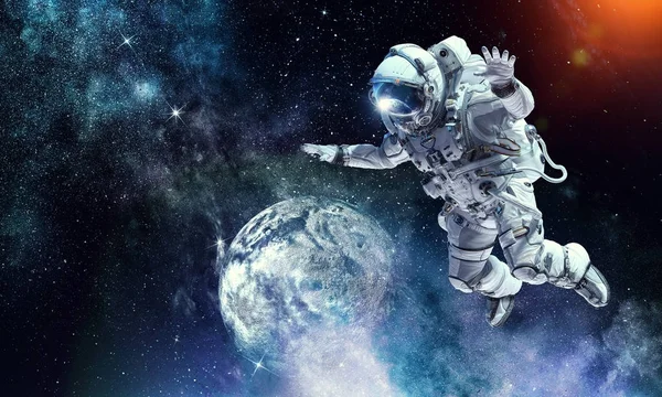 Astronaut auf Weltraummission — Stockfoto