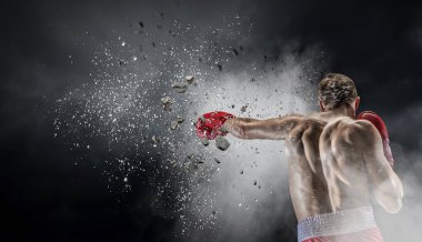 Kazanan olarak belirlenir. Karışık teknik