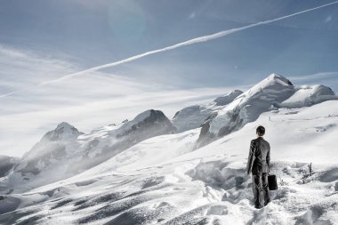 Ona hiçbir şey durduramayacak. Karışık teknik