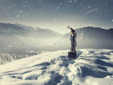 Ona hiçbir şey durduramayacak. Karışık teknik