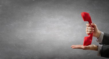 Retro kırmızı telefon alıcısı