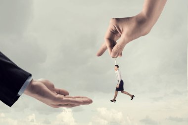 El güç ve kontrol. Karışık teknik