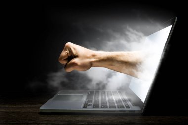 Internet güvenlik anlayışı. Karışık teknik