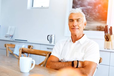 Yakışıklı bir üst düzey adam kapalı portresi