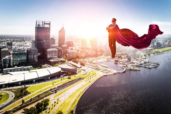 Super homem no céu — Fotografia de Stock