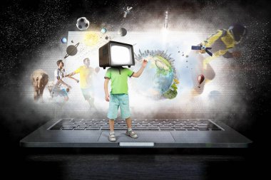 TV çocuk bağımlısı. Karışık teknik