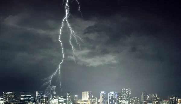 劇的な雷背景 — ストック写真