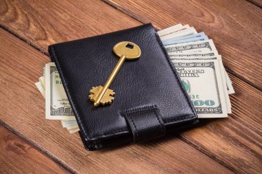 Kapıları açmak için anahtar paradır