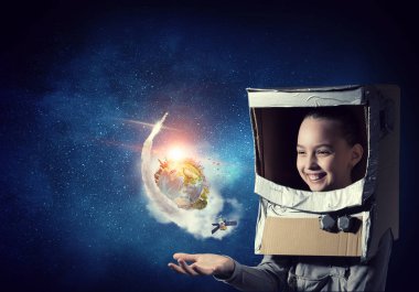 Uzay inceleyeceksiniz. Karışık teknik