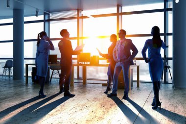 İş ekibimiz. Karışık teknik