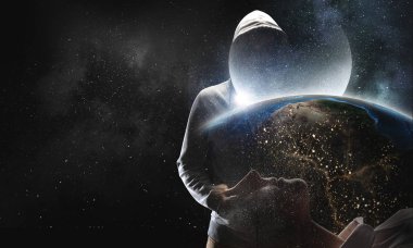 Adam hoody. Karışık teknik