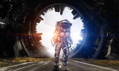 Hızlı çalışan uzay adamı. Karışık teknik