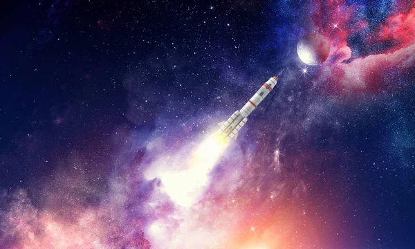 Πύραυλο στο διάστημα. Μικτή τεχνική — Φωτογραφία Αρχείου