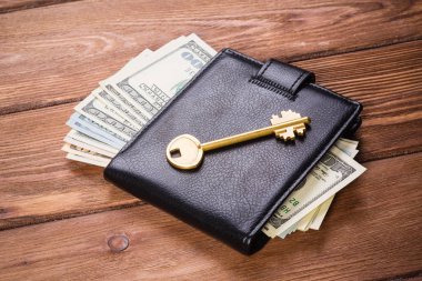 İş anahtarı altında