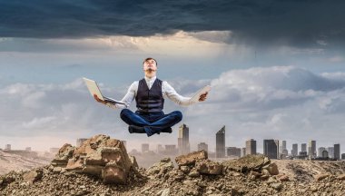 Denge bulmaya çalışıyorum. Karışık teknik