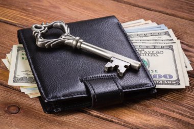 İş anahtarı altında