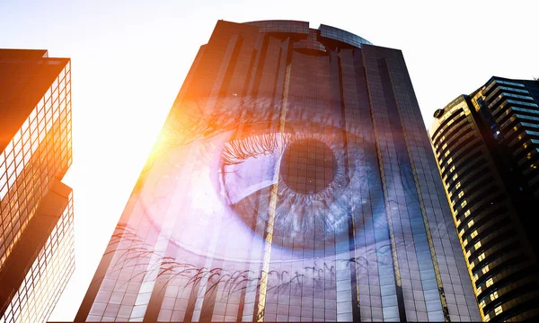 Mänskliga ögat och stadsbilden — Stockfoto