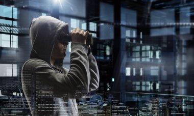 Adam hoody. Karışık teknik