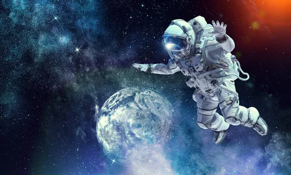 Αστροναύτης στη διαστημική αποστολή — Φωτογραφία Αρχείου