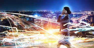 Geç geceye kadar çalışma. Karışık teknik