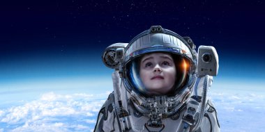 Uzayı keşfediyorum. Karışık ortam