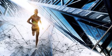 Koşmak sporcumuz yarışı. Karışık teknik