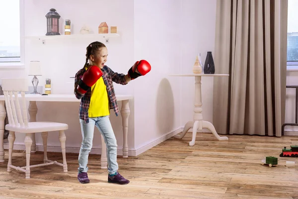 Kleine schattige kampioen. Gemengde media — Stockfoto