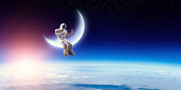 Космонавт і його місія. Змішані медіа — стокове фото