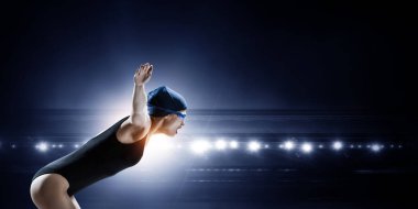 Yüzücü Yarışması'nda. Karışık teknik