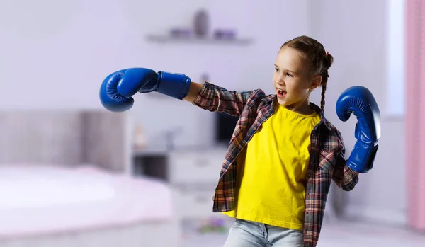 Boxeo niños fotos de stock, imágenes de Boxeo niños sin royalties