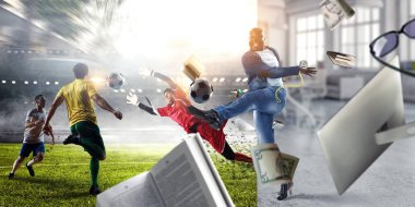 Futbol adamı topla iş başında. Karışık ortam