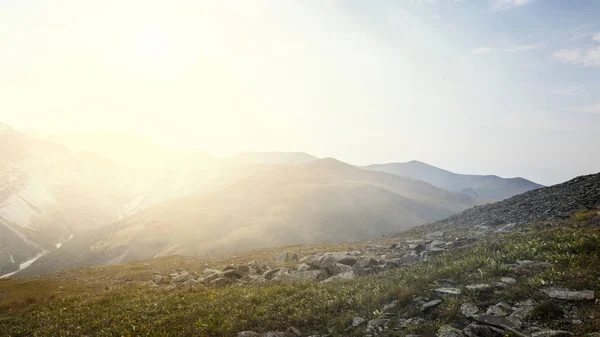 Sun light over mountain top — Stock Photo, Image