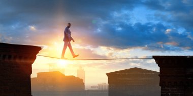 Buna meydan okuyacak kadar cesur. Karışık ortam