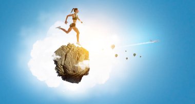 Koşmak sporcumuz yarışı. Karışık teknik