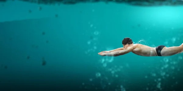 Yüzücü Yarışması'nda. Karışık teknik — Stok fotoğraf