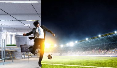 Sanal gerçeklik hissediyorum. Karışık teknik