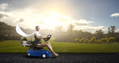 Her zaman bir çocuk gibi. Karışık ortam