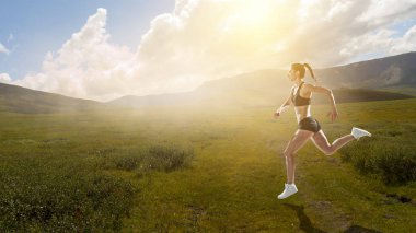 Genç sporcu kadın. Karışık teknik