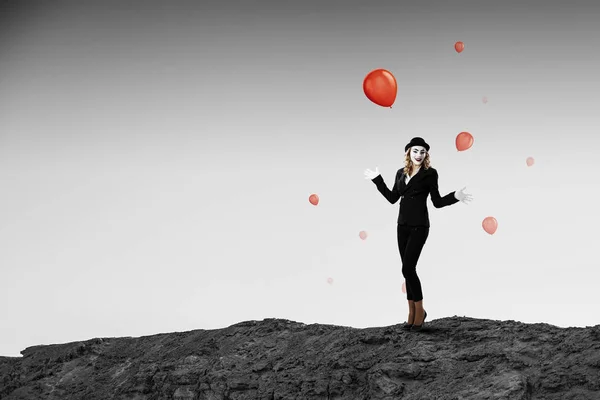 Jeune femme mime. Techniques mixtes — Photo